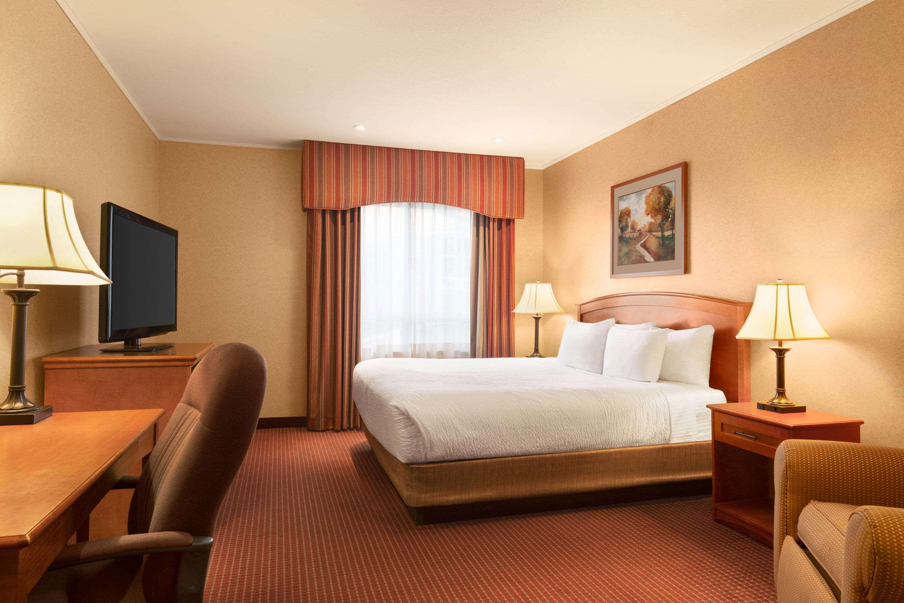 Days Inn By Wyndham Swift Current Exterior foto