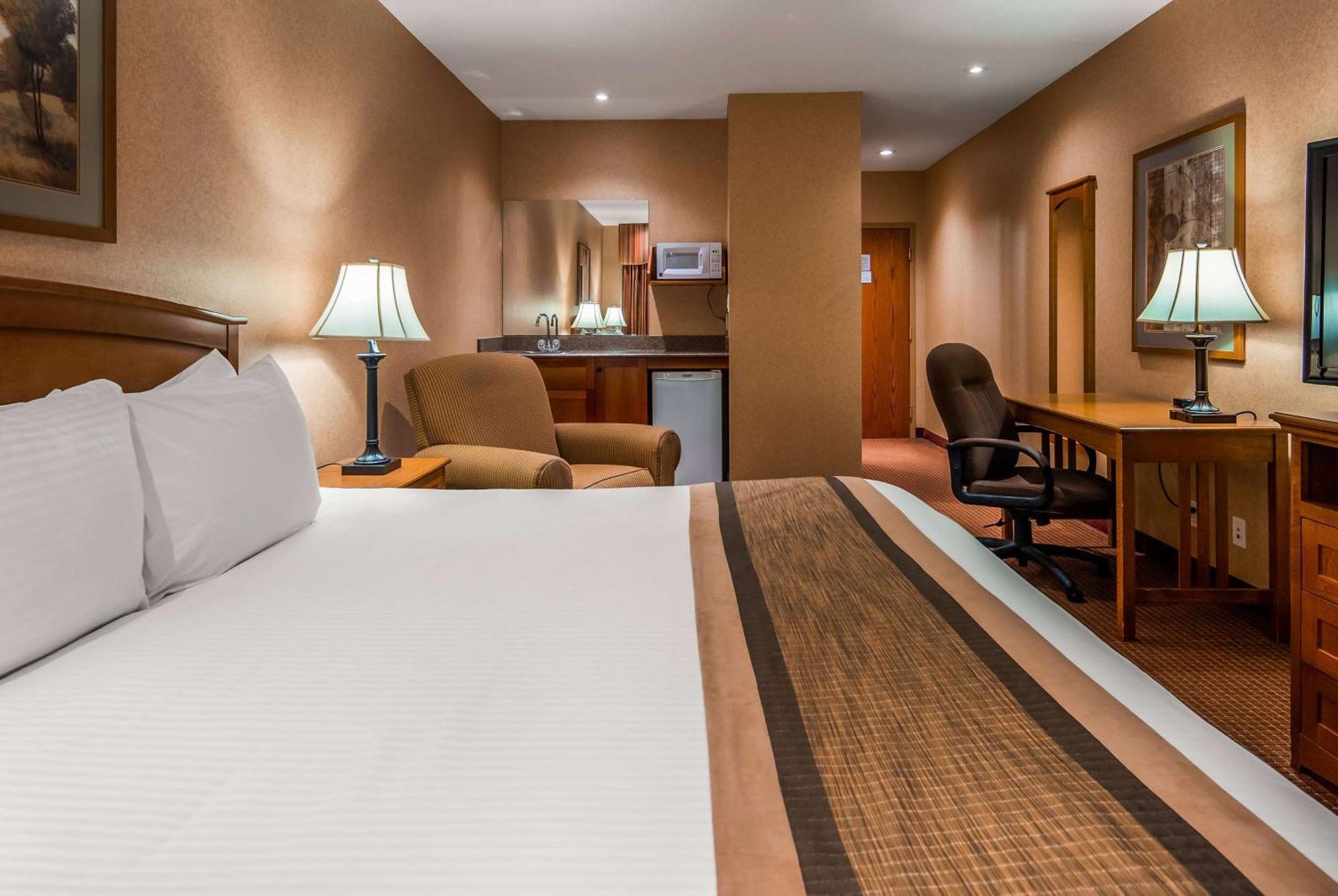 Days Inn By Wyndham Swift Current Exterior foto