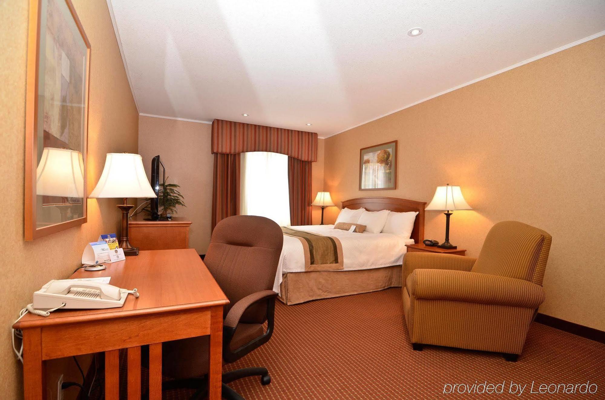 Days Inn By Wyndham Swift Current Exterior foto