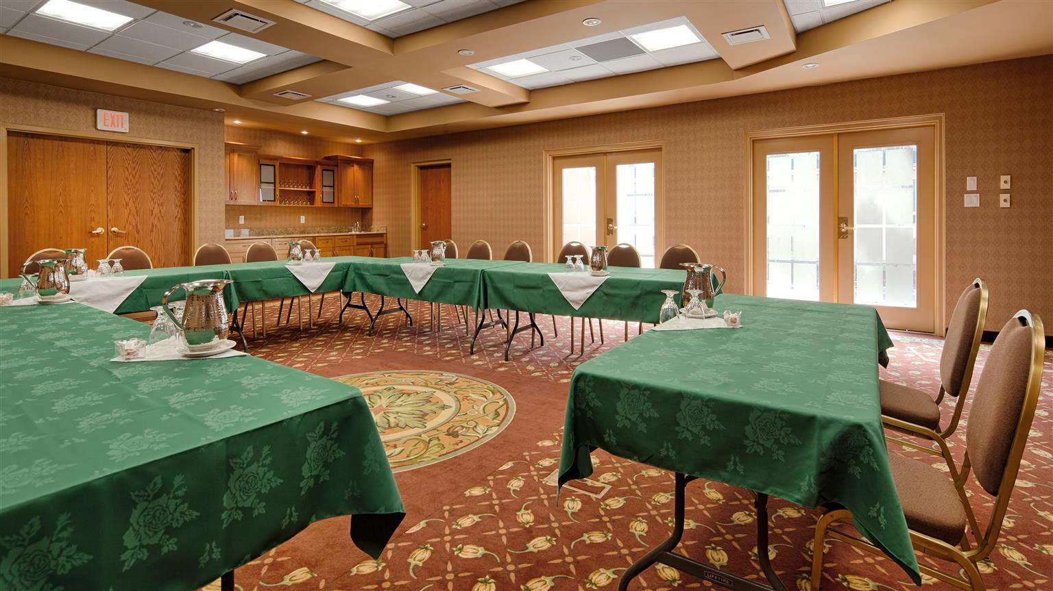 Days Inn By Wyndham Swift Current Exterior foto